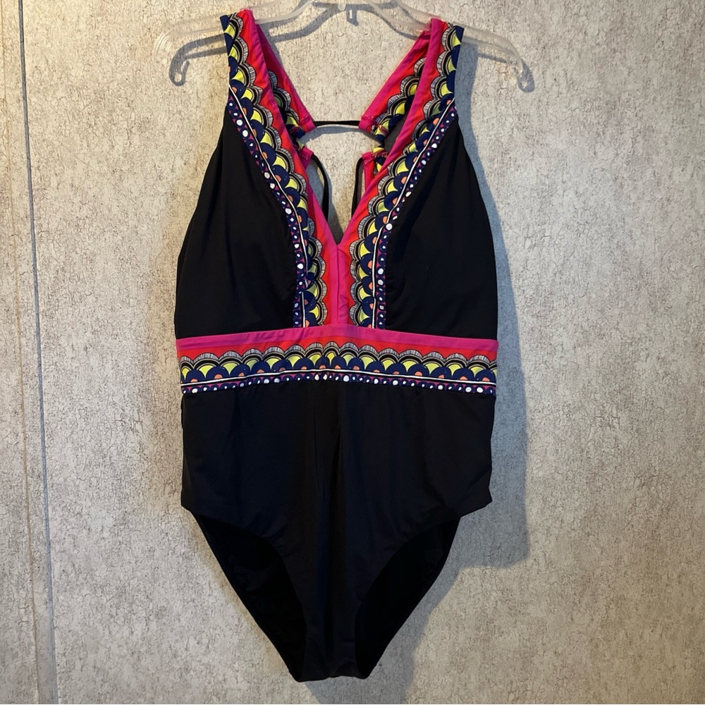 Trina Turk Plunge Swimwear One Piece Tanzania Scarf Black w Colorful Trim 22w EC